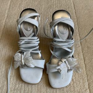 B2 Butterfly lace up Sandals Size 7